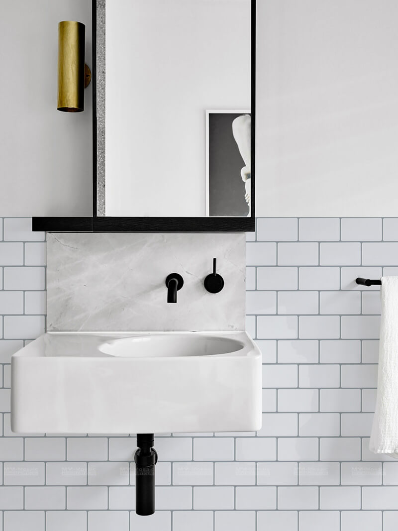 peel and stick bathroom tile