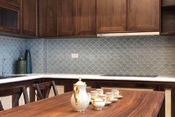 fish scale tile as farmhouse kitchen backsplash